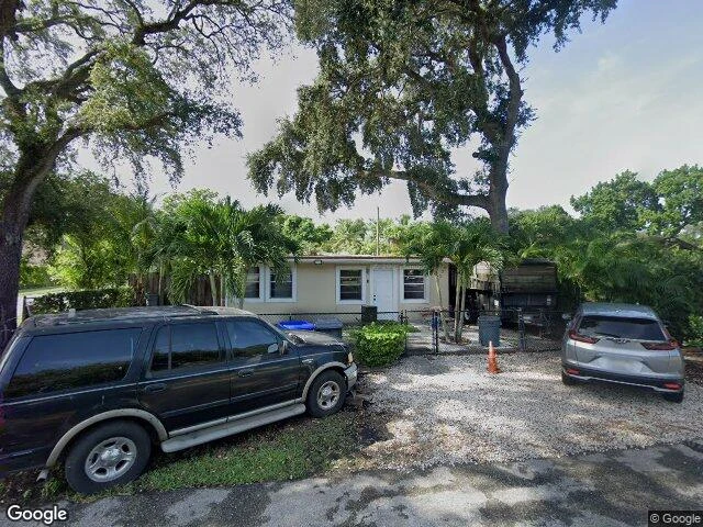 House image located at Hollywood, FL 33024