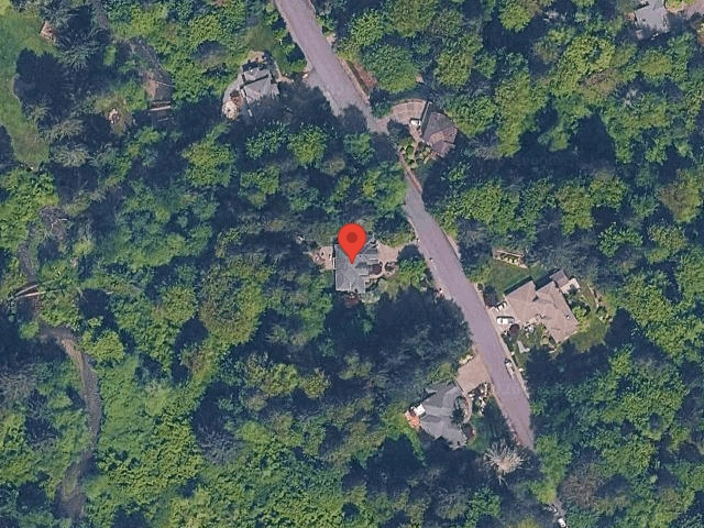 House image located at Issaquah, WA 98027