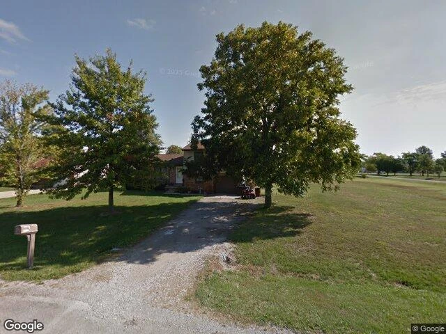 House image located at Carlyle, IL 62231