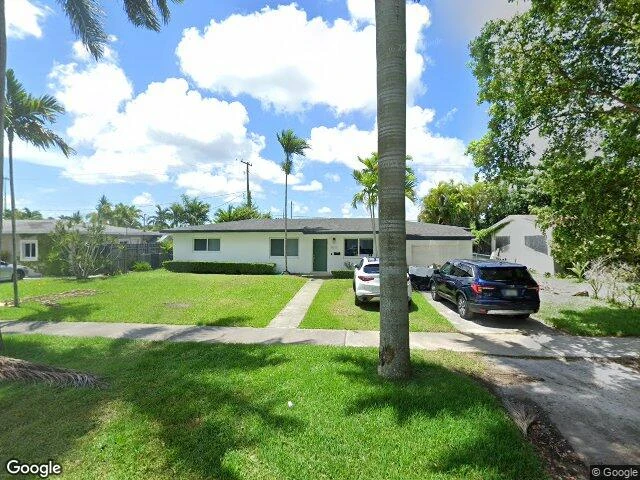 House image located at Miami, FL 33165