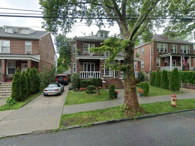 House image located at Bronx, NY 10471