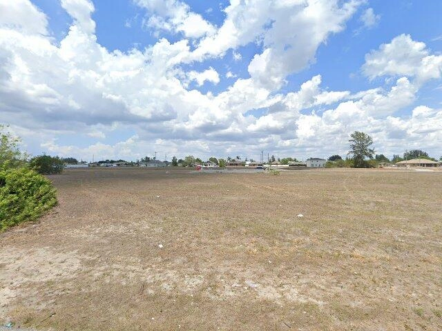 House image located at Cape Coral, FL 33909