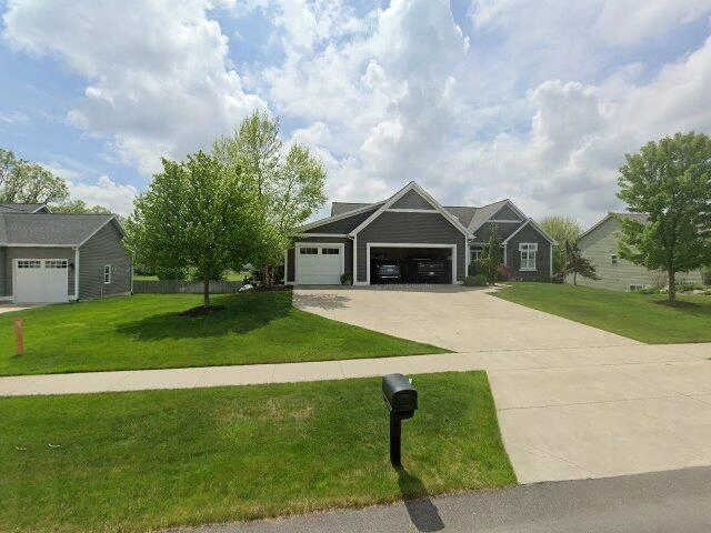 House image located at Jenison, MI 49428