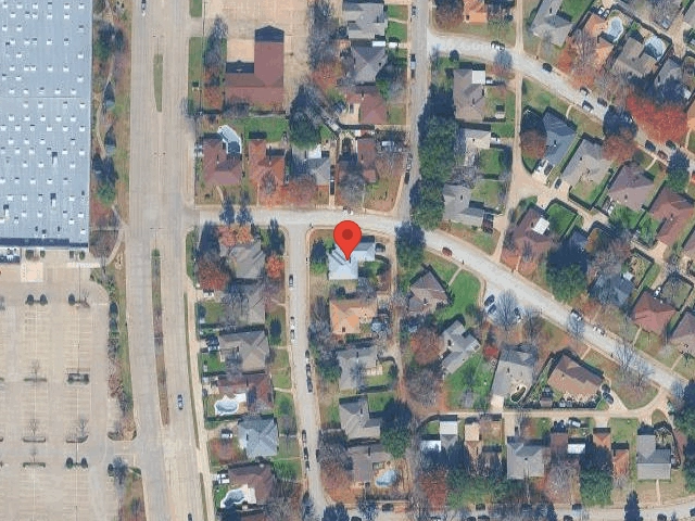 House image located at Duncanville, TX 75137