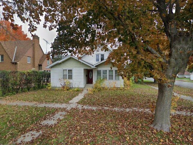 House image located at Glencoe, MN 55336