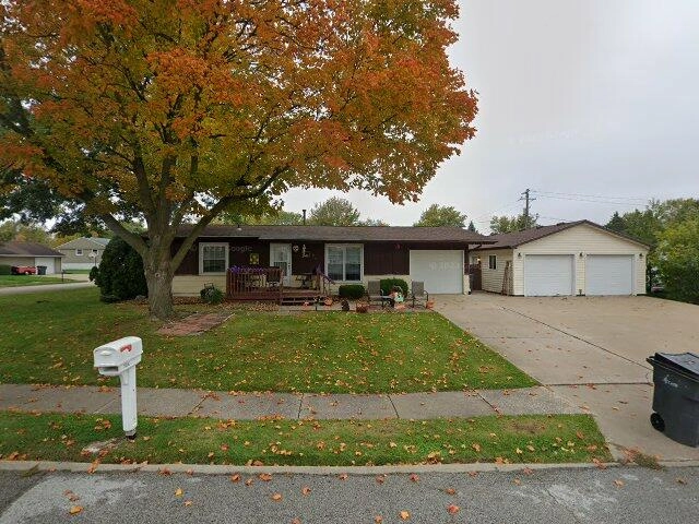 House image located at Milan, IL 61264