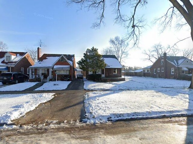 House image located at Detroit, MI 48205