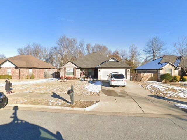 House image located at Springdale, AR 72764