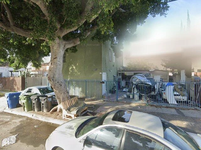 House image located at Los Angeles, CA 90001