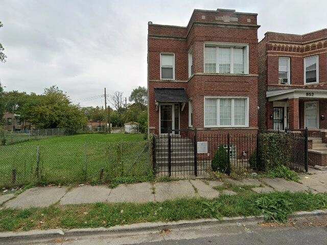 House image located at Chicago, IL 60651