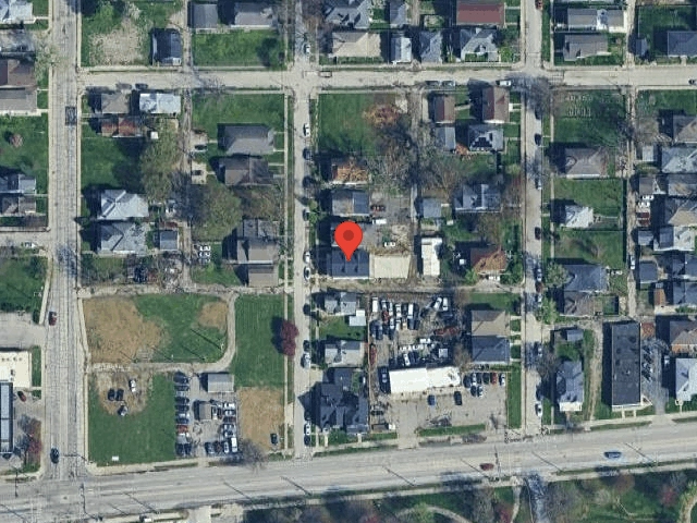 House image located at Indianapolis, IN 46201
