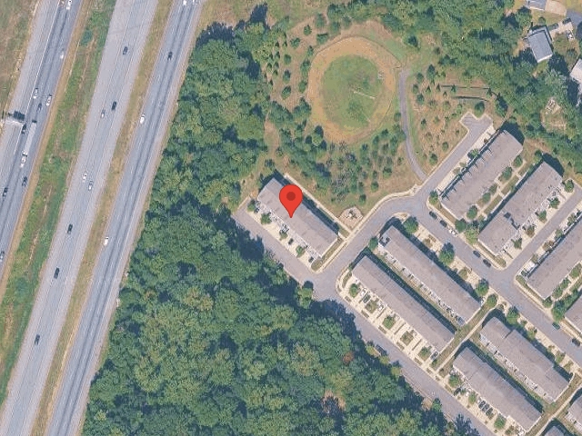 House image located at Triangle, VA 22172