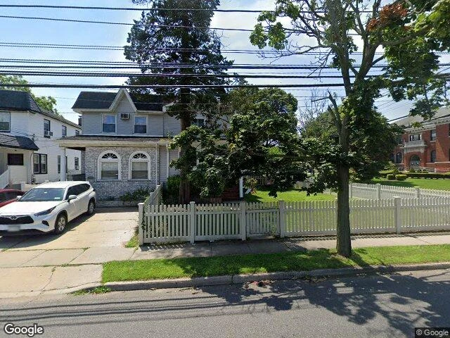 House image located at Freeport, NY 11520