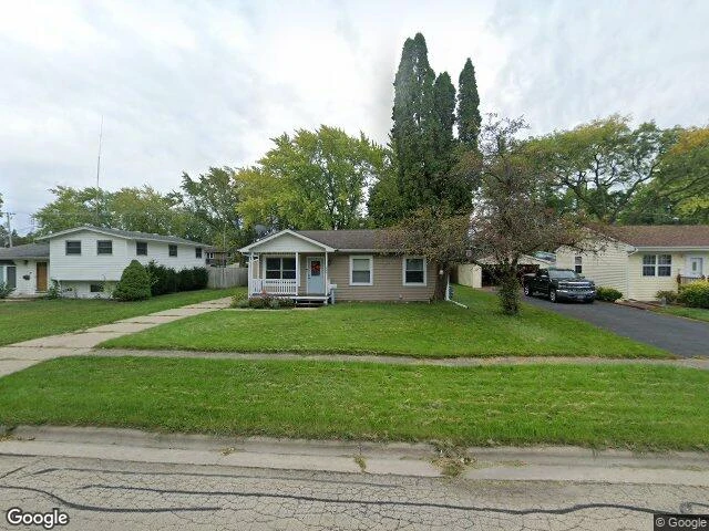 House image located at Woodstock, IL 60098