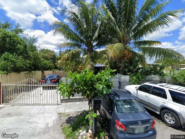 House image located at Hollywood, FL 33023