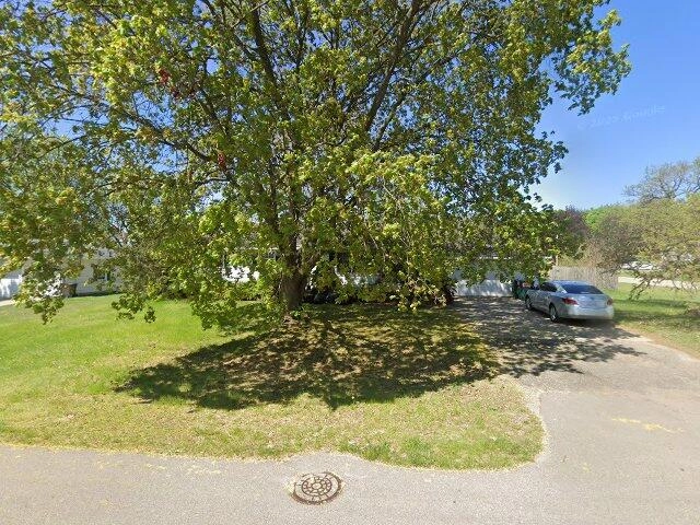 House image located at Jenison, MI 49428