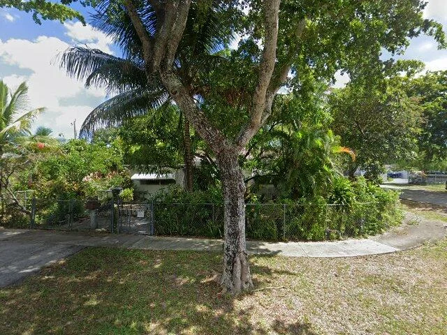 House image located at Miami, FL 33168