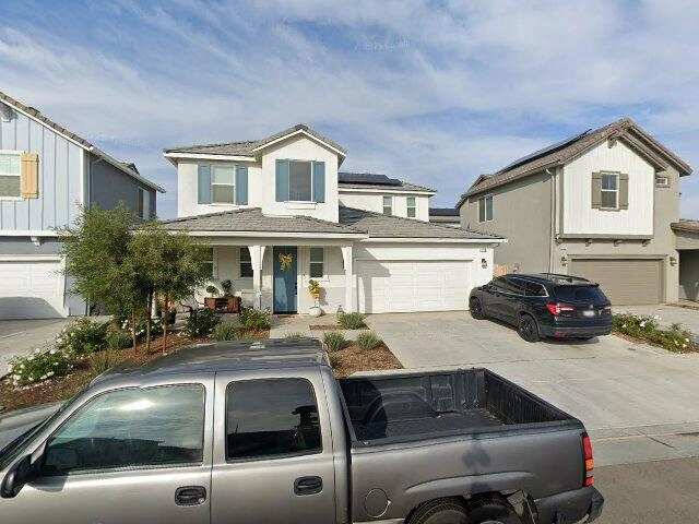 House image located at Tulare, CA 93274