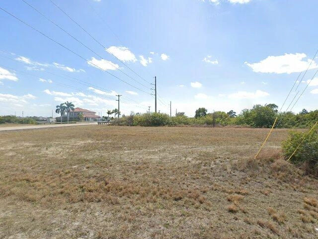 House image located at Cape Coral, FL 33993