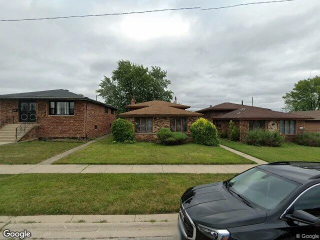 House image located at Chicago, IL 60633