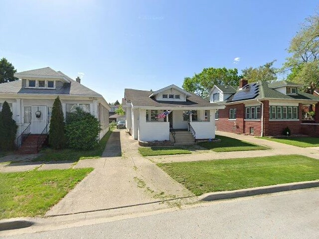 House image located at Calumet City, IL 60409