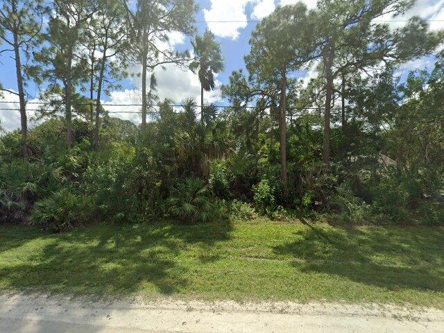 House image located at West Palm Beach, FL 33412
