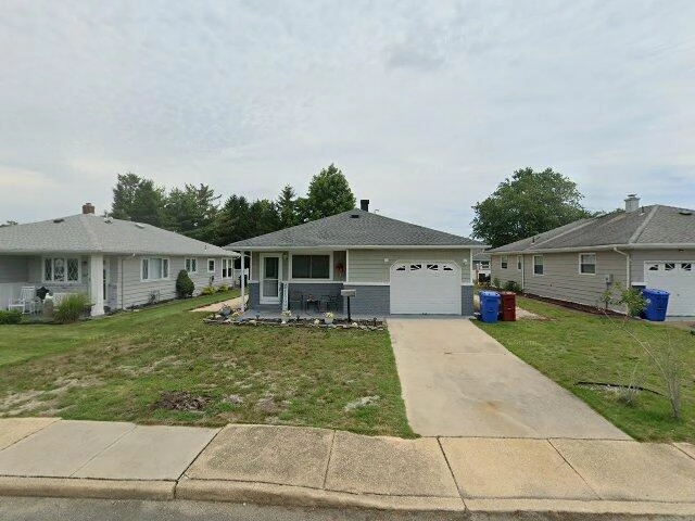 House image located at Toms River, NJ 08757