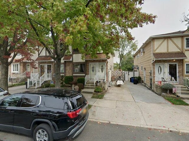 House image located at Staten Island, NY 10306