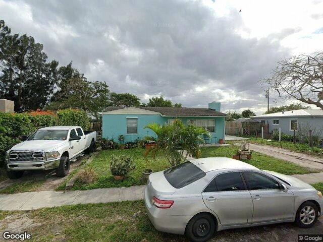 House image located at West Palm Beach, FL 33409