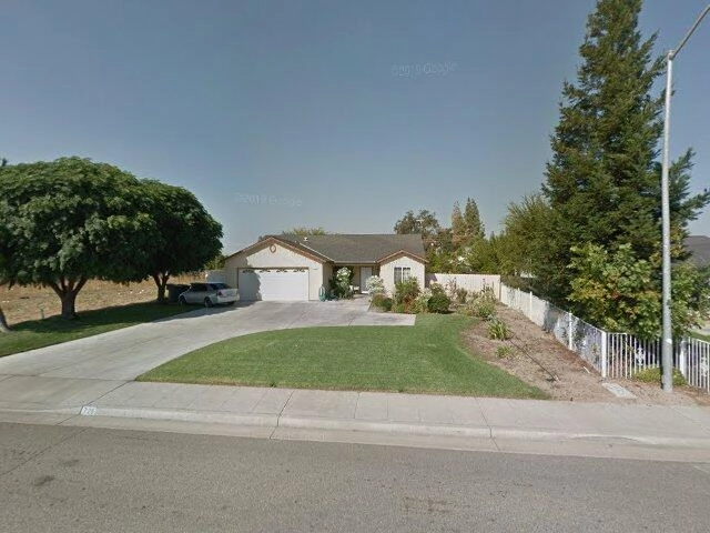 House image located at Sanger, CA 93657