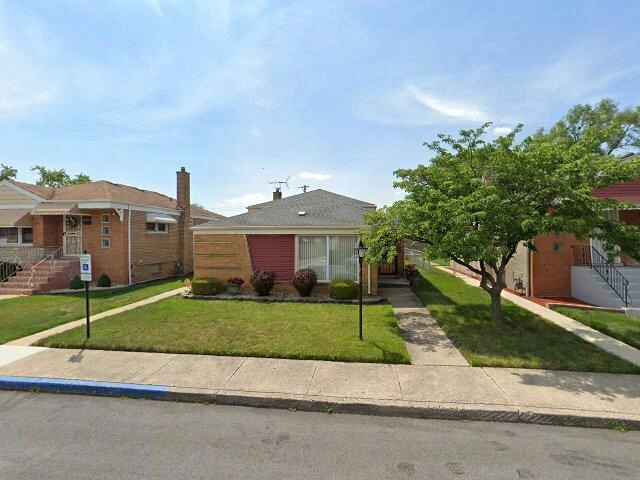 House image located at Riverdale, IL 60827