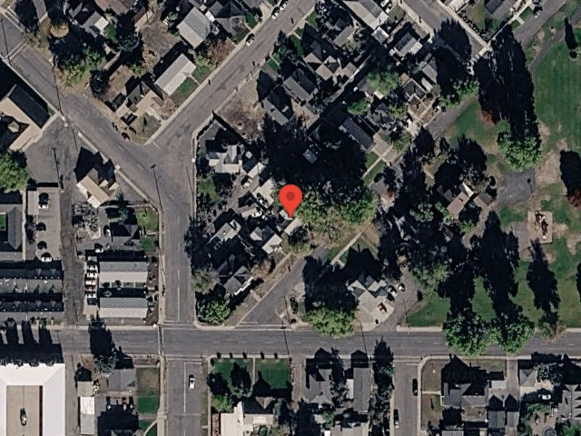 House image located at Toppenish, WA 98948