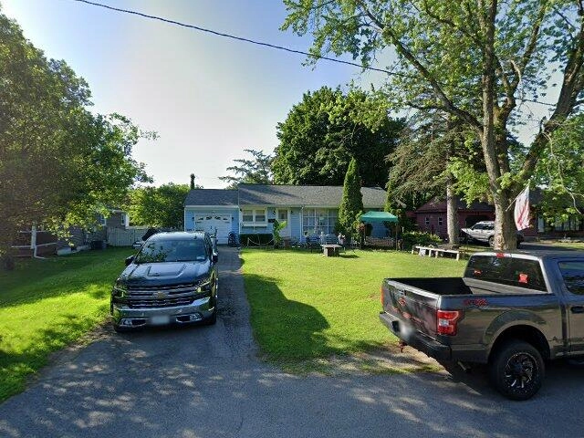 House image located at Albany, NY 12205