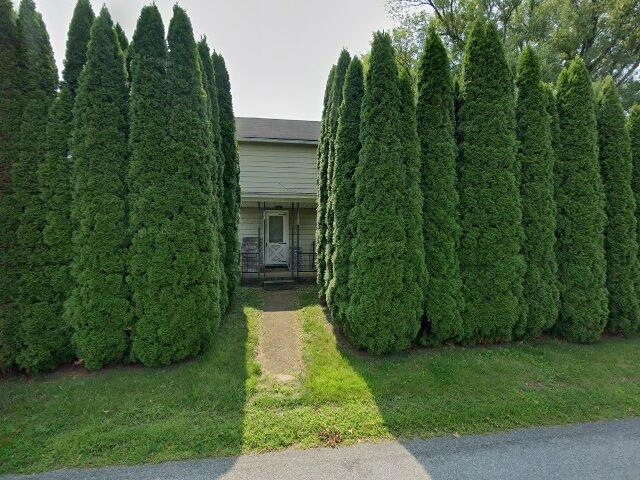 House image located at Phillipsburg, NJ 08865