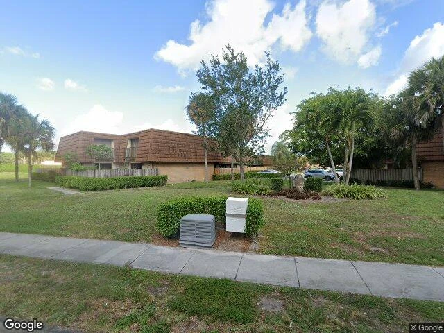 House image located at West Palm Beach, FL 33407