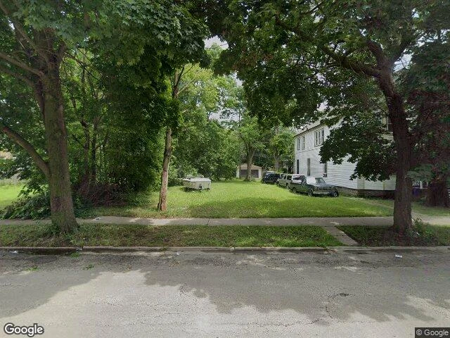 House image located at Chicago, IL 60609