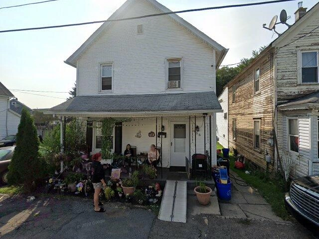 House image located at Scranton, PA 18508