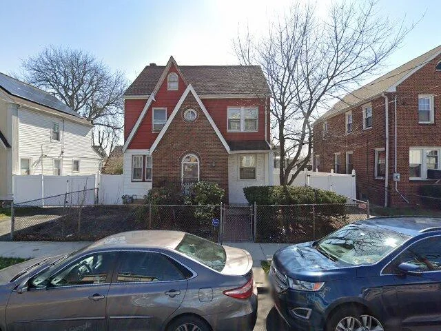 House image located at Newark, NJ 07112