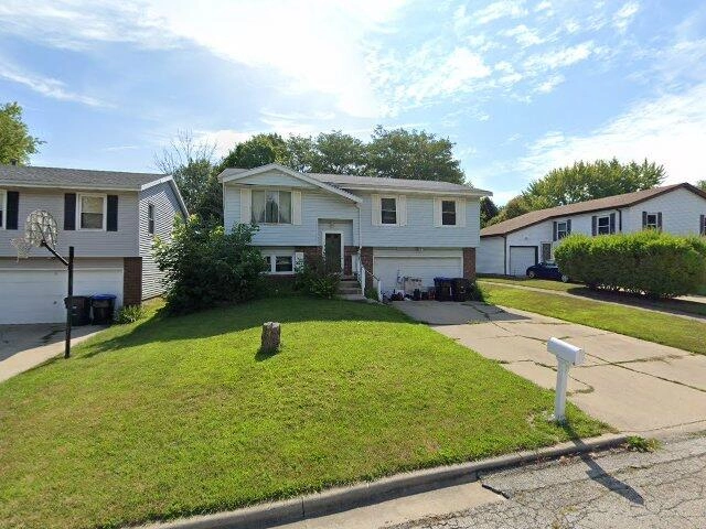 House image located at Bloomington, IL 61704