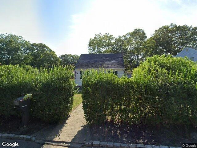 House image located at Mastic Beach, NY 11951