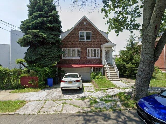 House image located at Bronx, NY 10469