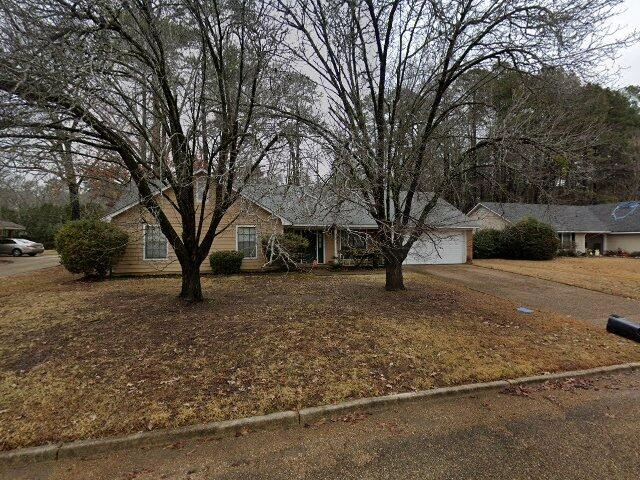 House image located at Jackson, MS 39212