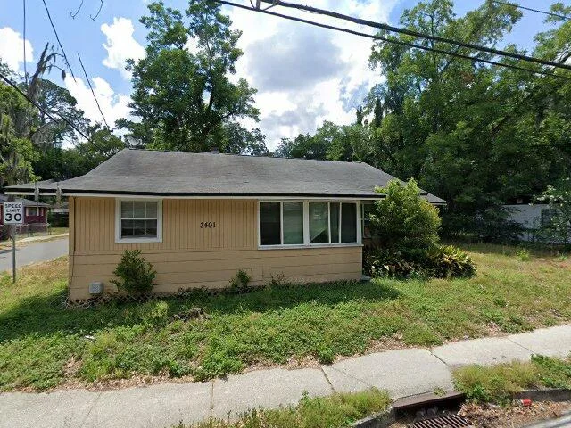 House image located at Jacksonville, FL 32207