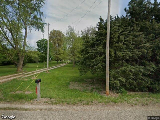 House image located at Manito, IL 61546