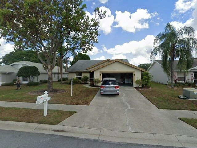 House image located at Bradenton, FL 34203
