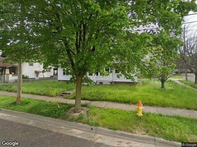 House image located at Akron, OH 44305