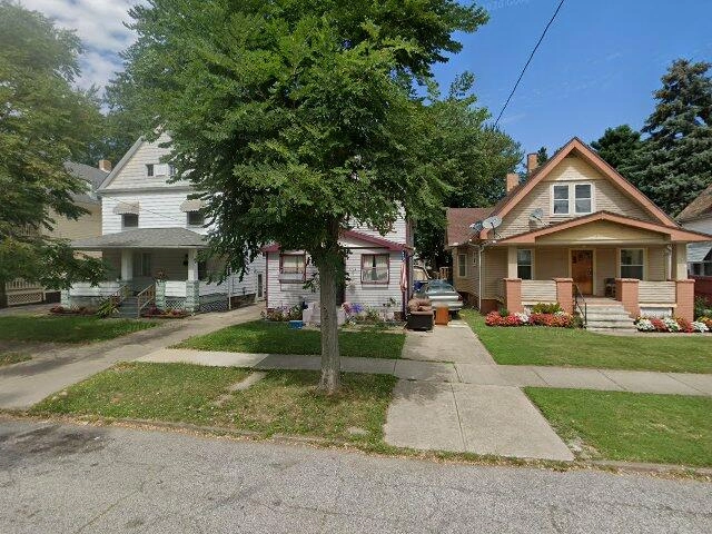 House image located at Cleveland, OH 44109