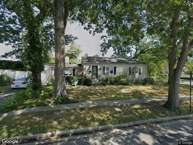 House image located at Massapequa, NY 11758