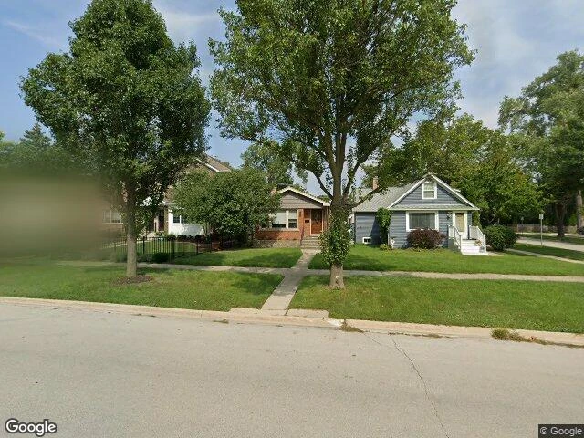 House image located at Westmont, IL 60559