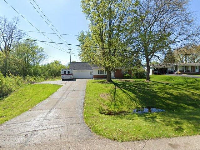 House image located at Flint, MI 48507
